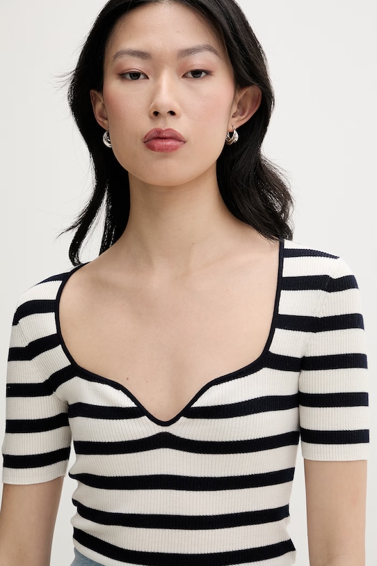 From Future T-shirt swetrowy damski wełniany granatowy WTO03747