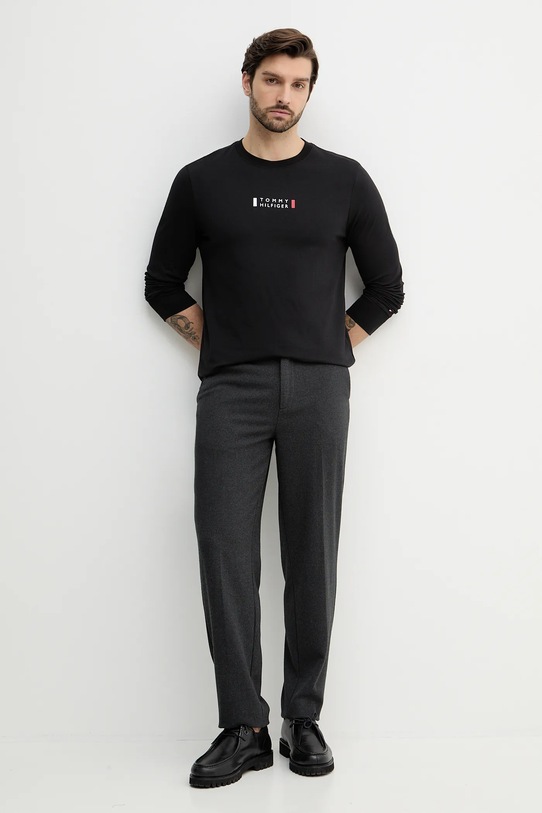 Βαμβακερή μπλούζα με μακριά μανίκια Tommy Hilfiger MW0MW41454 μαύρο SS26