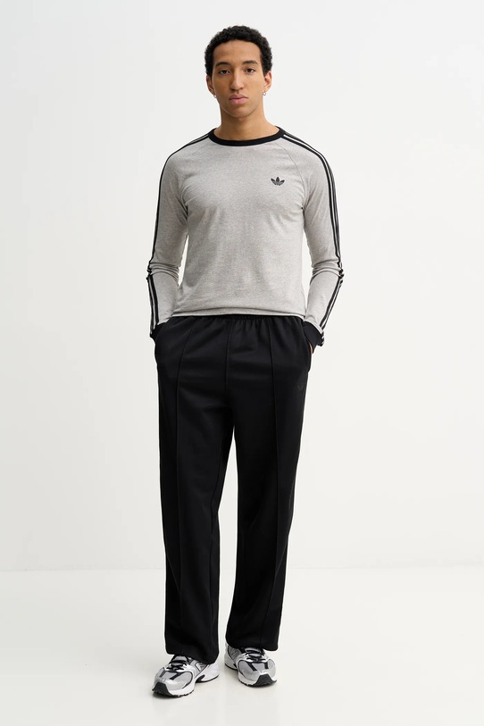 Bavlnené tričko s dlhým rukávom adidas Originals KE3542 sivá SS26