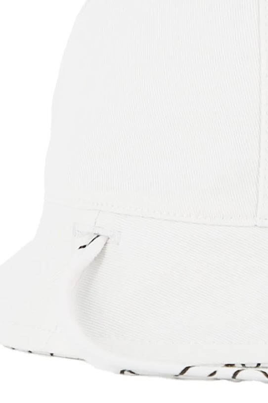 Αναστρέψιμο βαμβακερό παιδικό καπέλο Karl Lagerfeld λευκό Z31188