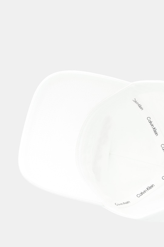 Кепка Calvin Klein белый LV04F5085G