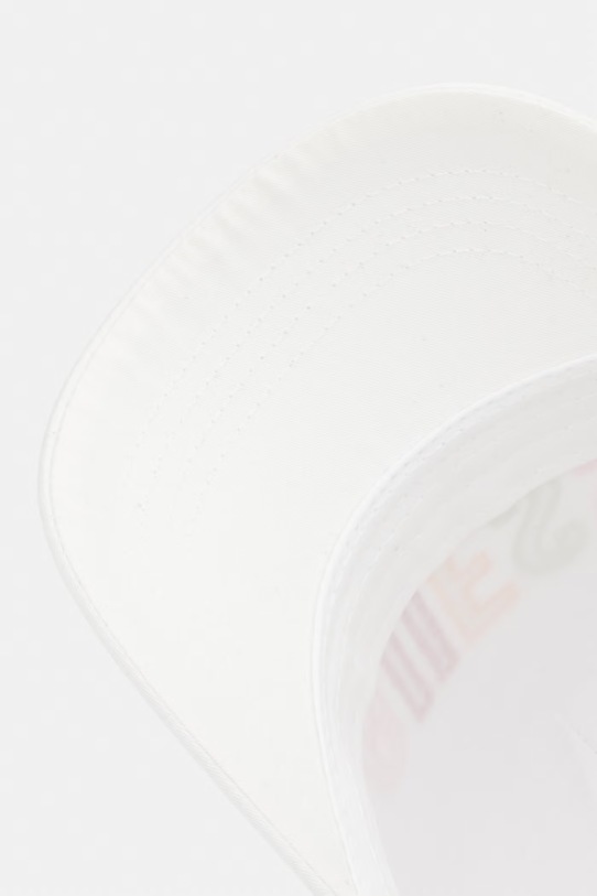 Guess czapka z daszkiem dziecięca bawełniana beżowy J6GZ07.WO08O.PPY2.M