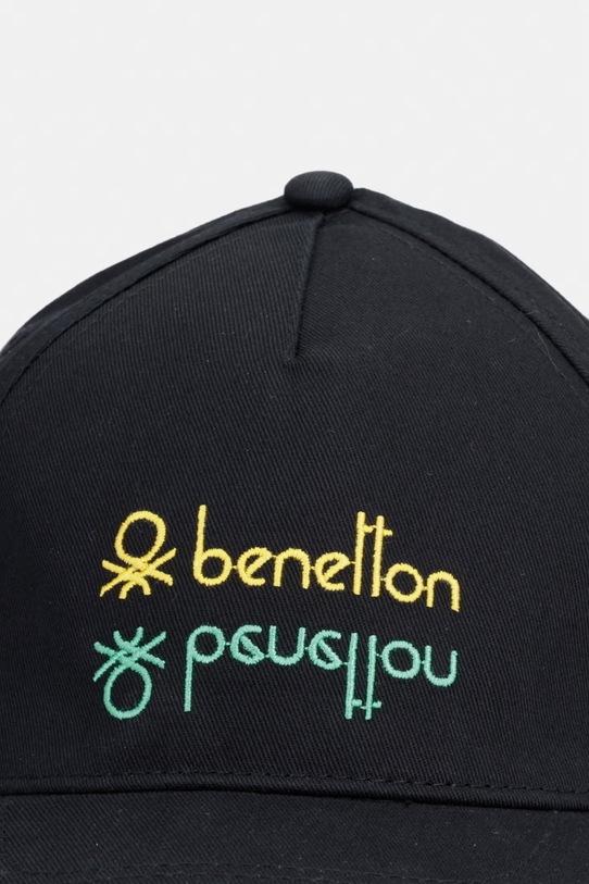 United Colors of Benetton czapka z daszkiem bawełniana 68MZCA02T.G.Seasonal czarny SS26