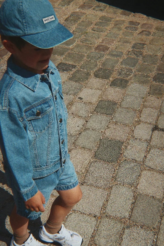 Konges Sløjd czapka z daszkiem dziecięca jeansowa MAGOT CAP GOTS KS105460.PPY2 niebieski