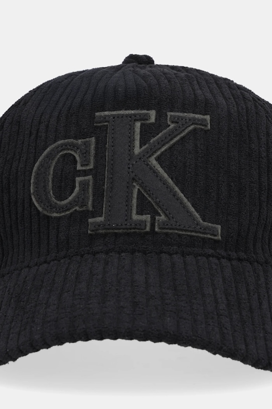 Calvin Klein czapka z daszkiem LV04D5050G czarny SS26