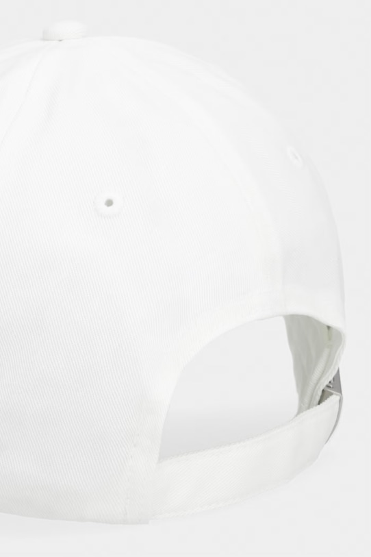 Akcesoria Calvin Klein czapka z daszkiem bawełniana LV04D5077G biały