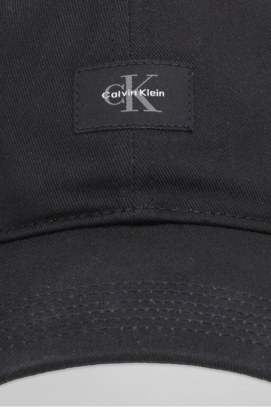 Calvin Klein czapka z daszkiem bawełniana LV04D5077G czarny SS26