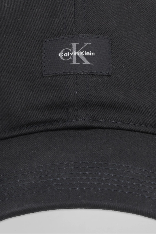 Calvin Klein czapka z daszkiem bawełniana LV04D5077G czarny SS26