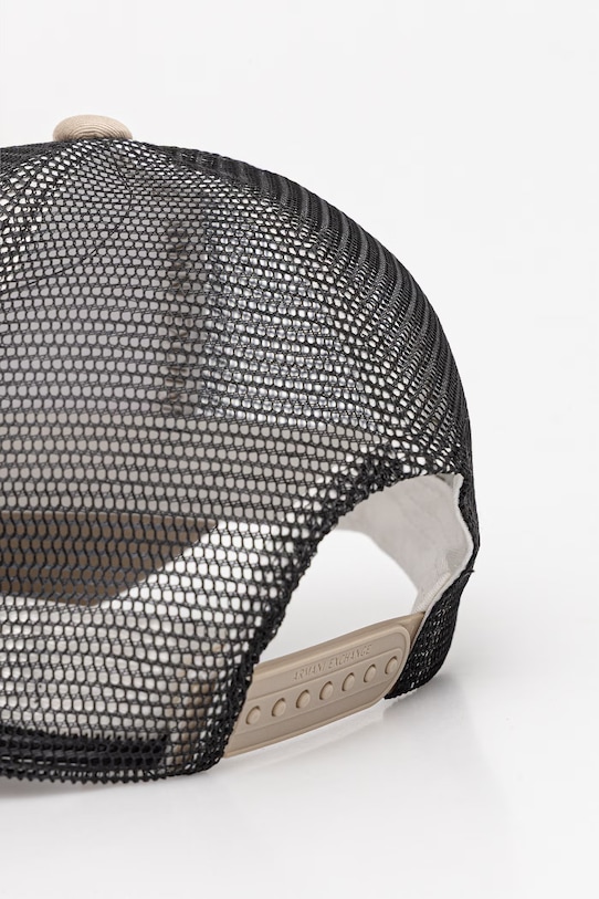 Dodaci Armani Exchange trucker kapa za muškarce XM002548.AF15502 bijela