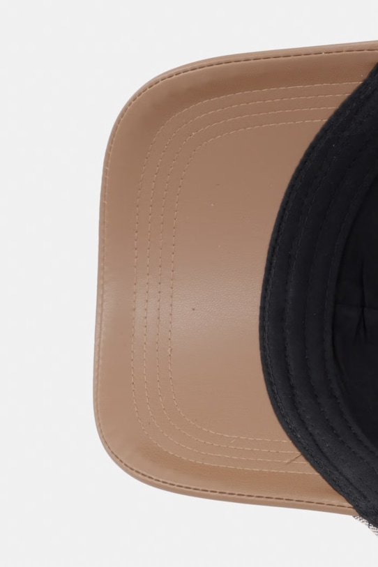 Καπέλο Guess καφέ M6GZ09.W2058