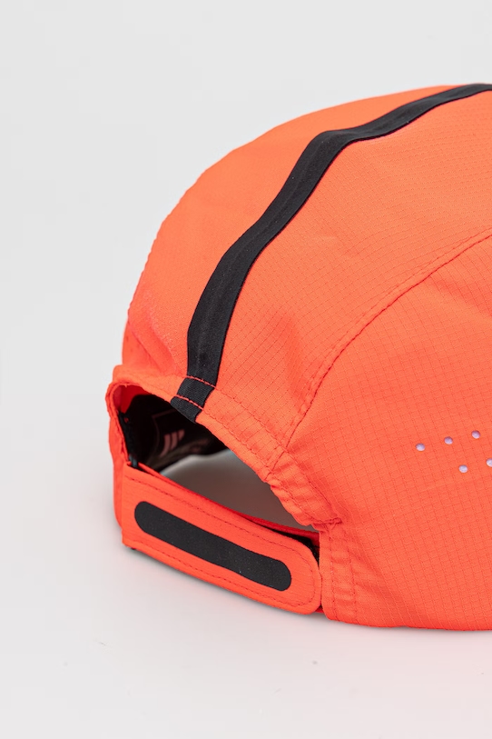 Akcesoria adidas Performance czapka z daszkiem RunxAdiz JP2338 czerwony