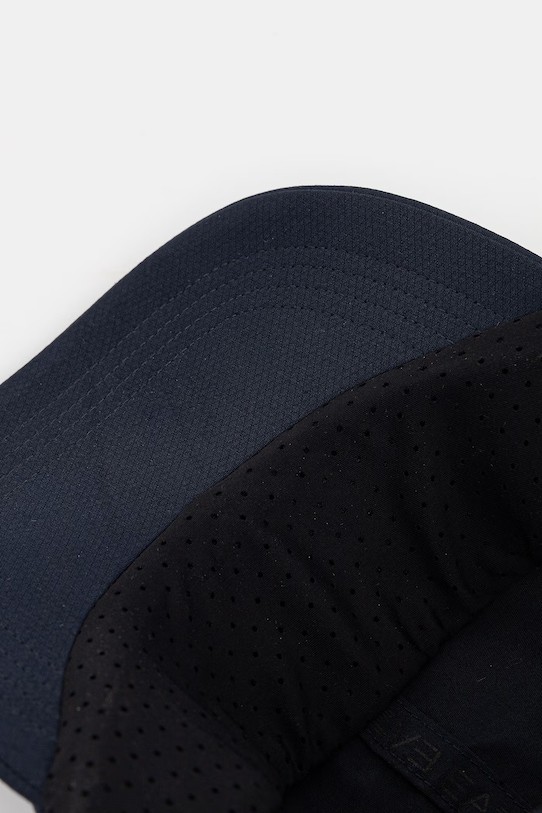 EA7 Emporio Armani czapka z daszkiem granatowy AF22965.7X000590