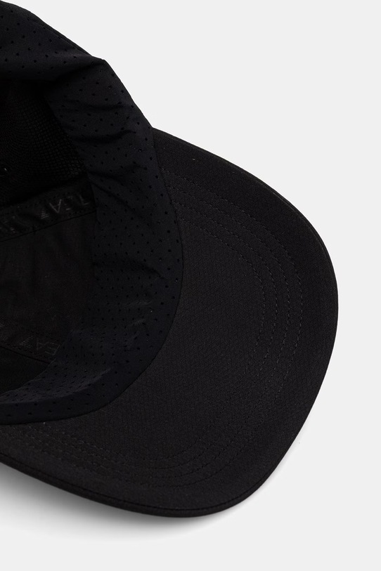 Шапка с козирка EA7 Emporio Armani черен AF22965.7X000590