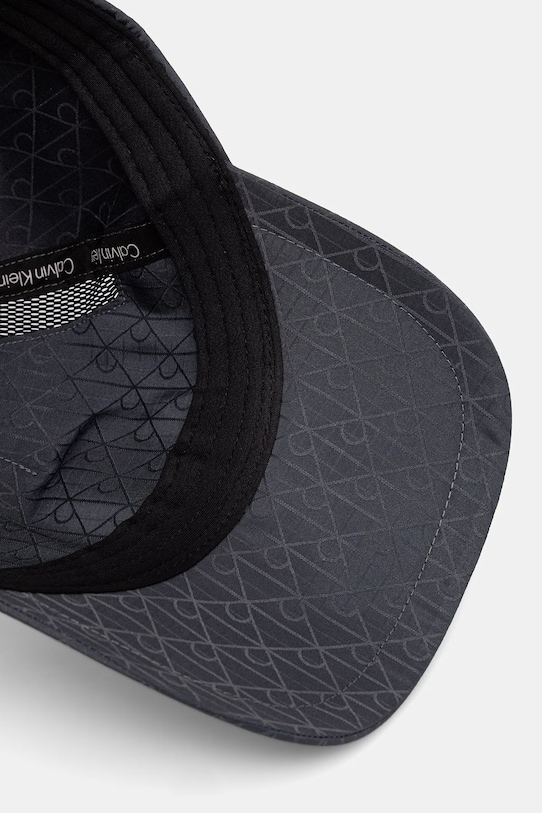 Calvin Klein καπέλο με γείσο σκούρο μπλε LV04D5086G