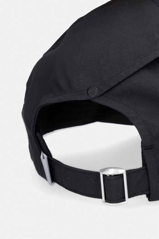 Akcesoria Asics czapka z daszkiem 3033C220 czarny