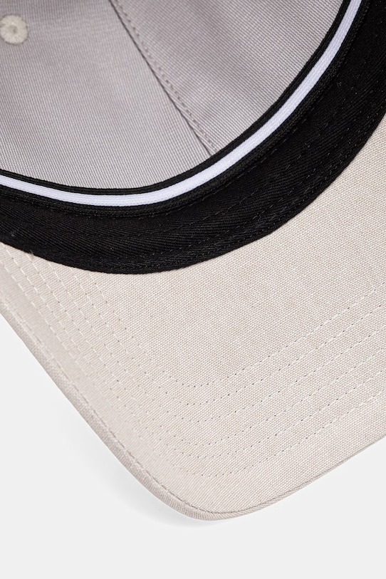 Fusalp czapka z daszkiem CHAMBRAY CAP beżowy J3703