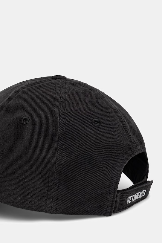 Akcesoria VETEMENTS czapka z daszkiem jeansowa Global MF UE76CA332B czarny