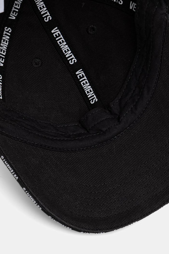 Džínsová šiltovka VETEMENTS Global MF čierna UE76CA332B