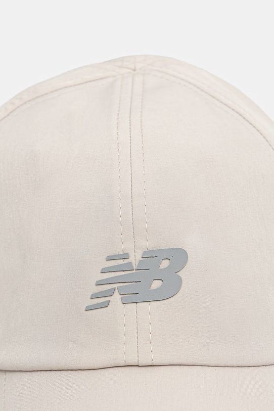New Balance czapka z daszkiem LAH51002SHY beżowy SS26