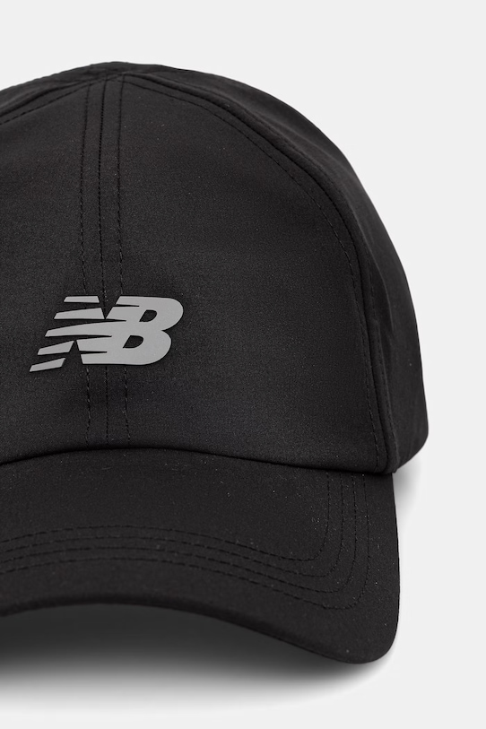 New Balance czapka z daszkiem LAH51002BK czarny SS26