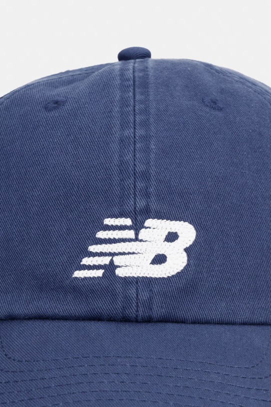New Balance czapka z daszkiem bawełniana AC84454NNY granatowy SS26