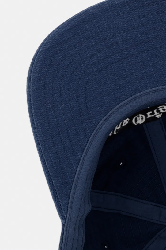 Levi's czapka z daszkiem RELAXED DAD HERITAGE niebieski 000A9.0031