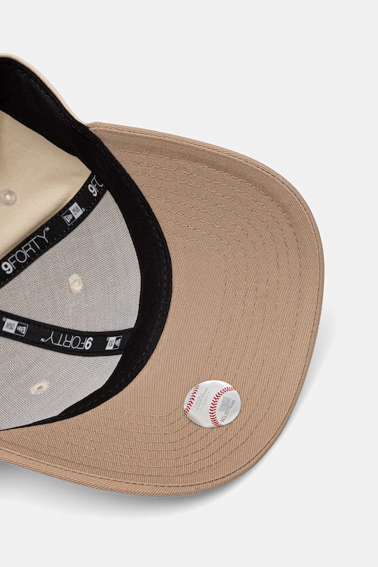 New Era czapka z daszkiem bawełniana COLOURBLOCK 9FORTY® 60771836 beżowy