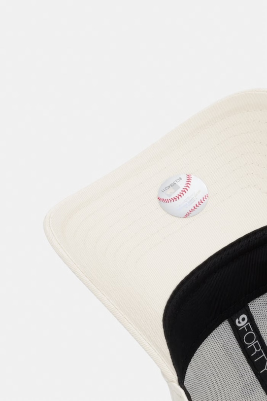 New Era czapka z daszkiem bawełniana LEAGUE ESSENTIAL 9FORTY® beżowy 60771709