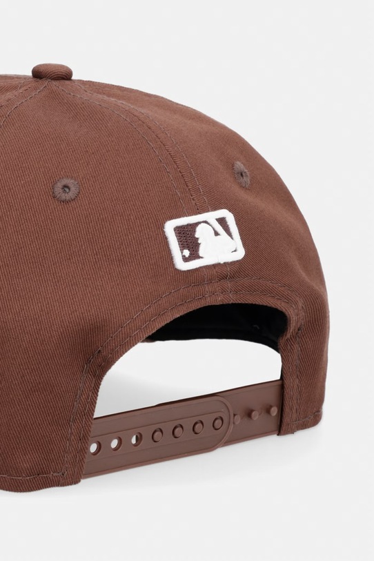 Akcesoria New Era czapka z daszkiem bawełniana 9FORTY® MCROWN 60771878 brązowy