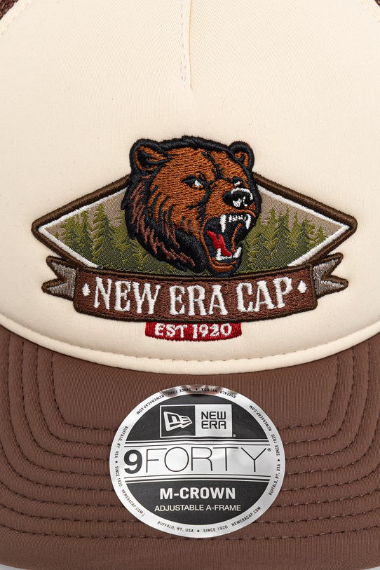 New Era czapka z daszkiem GRAPHIC 9FORTY® MC AF TRUCKER 60771806 brązowy SS26