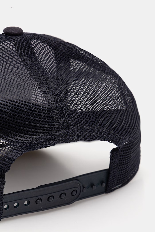 Akcesoria New Era czapka z daszkiem LOCATION PATCH TRUCKER 60771857 granatowy