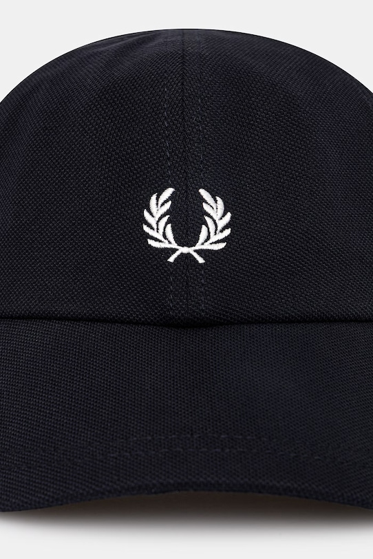 Fred Perry czapka z daszkiem bawełniana HW2295 granatowy SS26