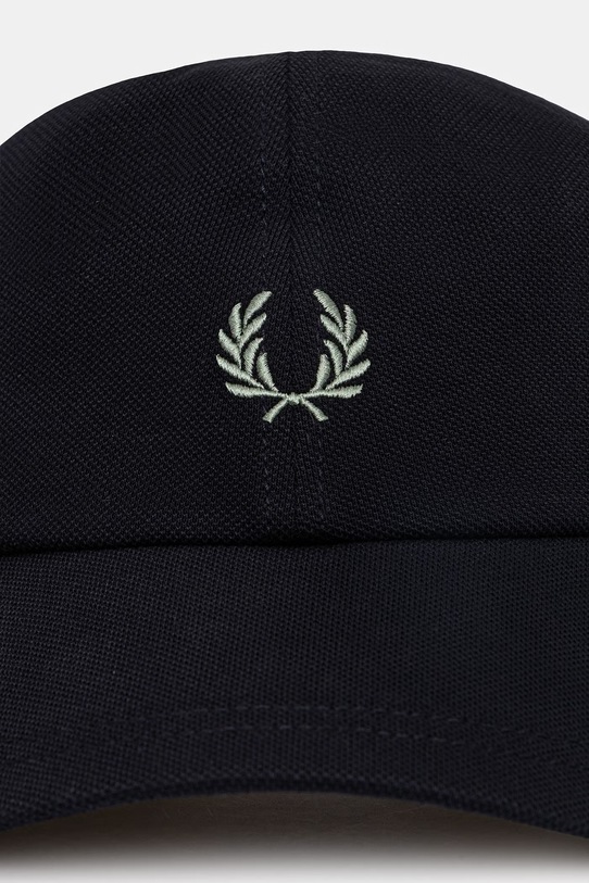 Fred Perry czapka z daszkiem bawełniana HW2295 granatowy SS26