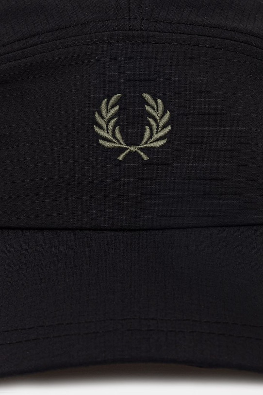 Fred Perry czapka z daszkiem HW2309 czarny SS26