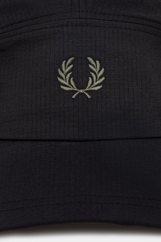 Fred Perry czapka z daszkiem HW2309 czarny SS26