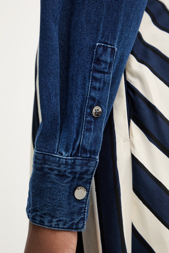 Rifľová košeľa Guess MONIQUE W6RH82.D6841 modrá