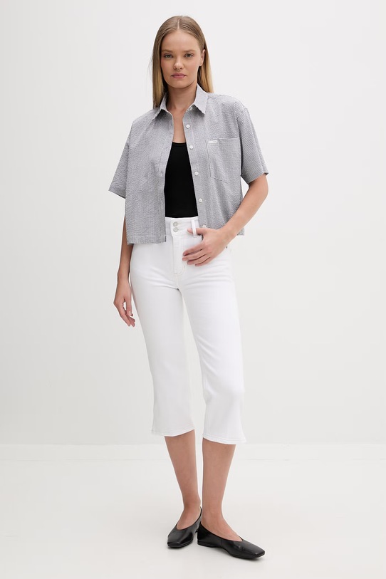 Guess Jeans koszula damska bawełniana z elastanem W6GHZ8.WFC01 biały SS26