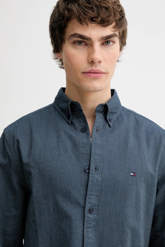 Βαμβακερό πουκάμισο Tommy Jeans σκούρο μπλε DM0DM22836