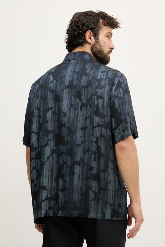 Odzież Armani Exchange koszula męska z wiskozy XM002106.AF13235 granatowy