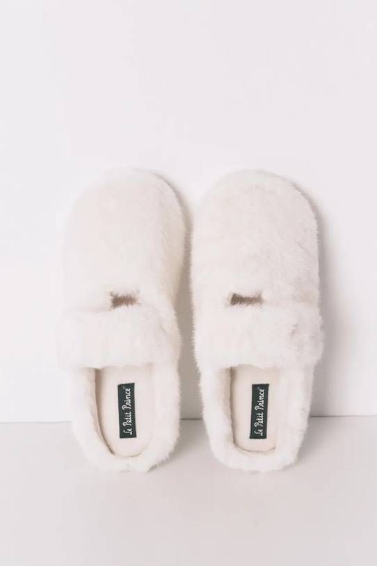 women'secret kapcie MB LP MANO SLPRS beżowy 4993694