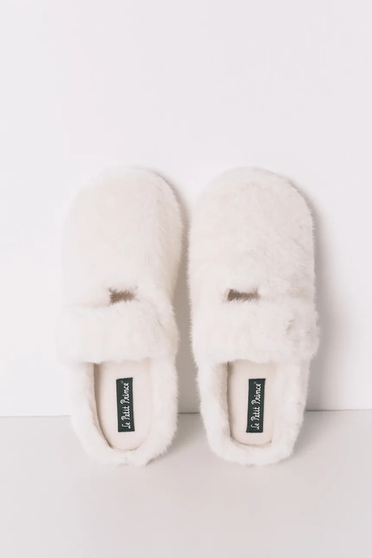 women'secret kapcie MB LP MANO SLPRS beżowy 4993694