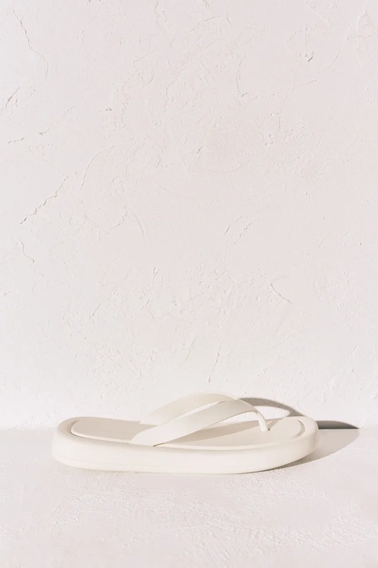 women'secret tangapapucs lapos sarkú női SI FLIP FLOP CREAM bézs 5163229