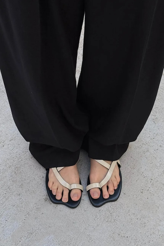 Alohas sandały z odkrytą piętą damskie skórzane Dawn S101260.01 beżowy