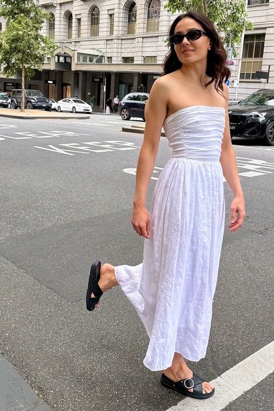 Emu Australia šľapky na plochom podpätku dámske koža Ebony W13247.BLAK