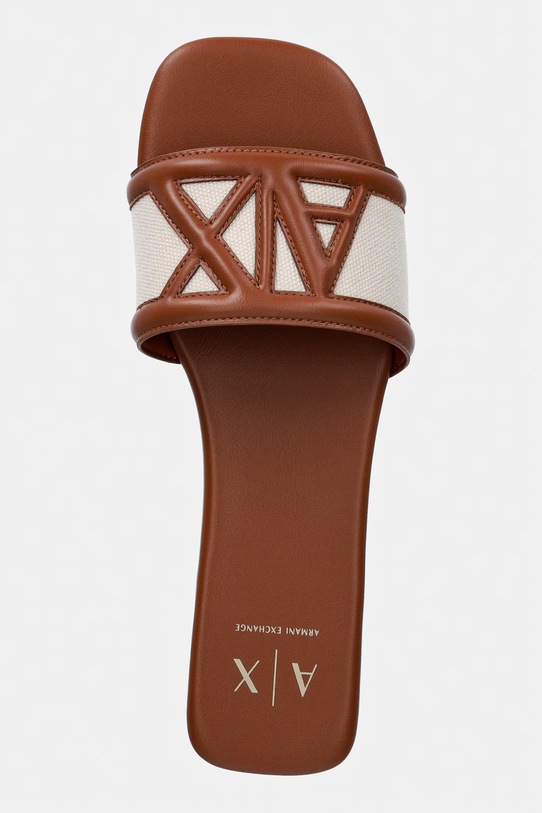 Natikače Armani Exchange smeđa XW002568.AF22752.MZ767