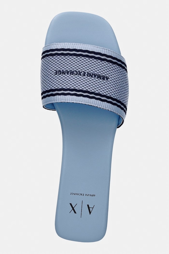 Natikače Armani Exchange plava XW002569.AF22793.MB601