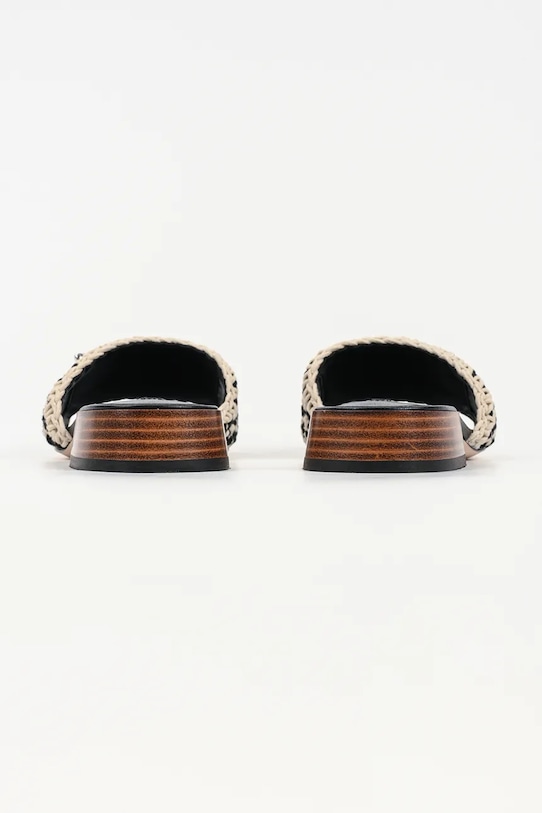 Παπούτσια Παντόφλες Karl Lagerfeld Petalo Ii KL80701C.K0T μαύρο