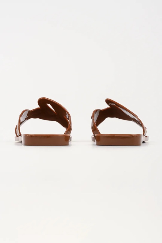 Obuwie Karl Lagerfeld klapki damskie Jelly KL80008.V22 brązowy