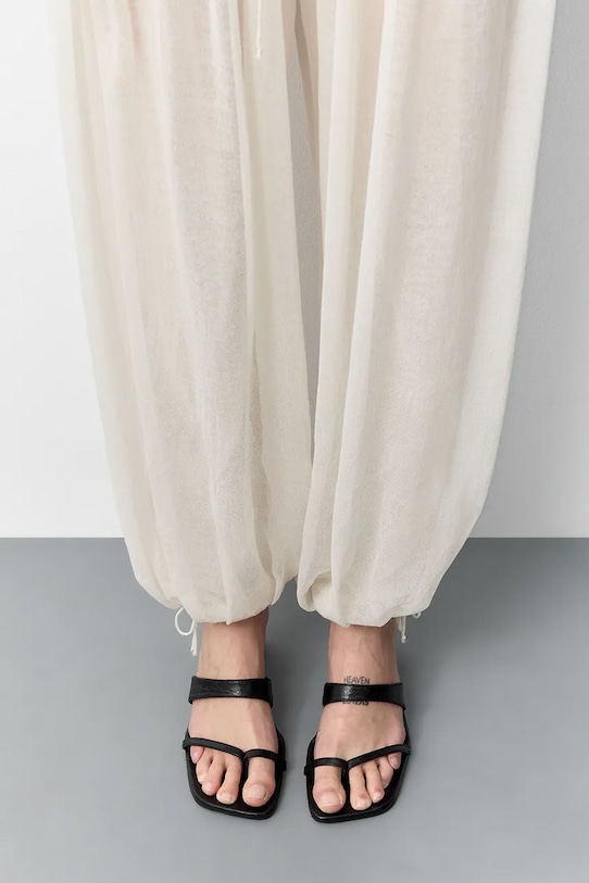 Miista klapki na niskim obcasie damskie skórzane Samia MI.5696 czarny