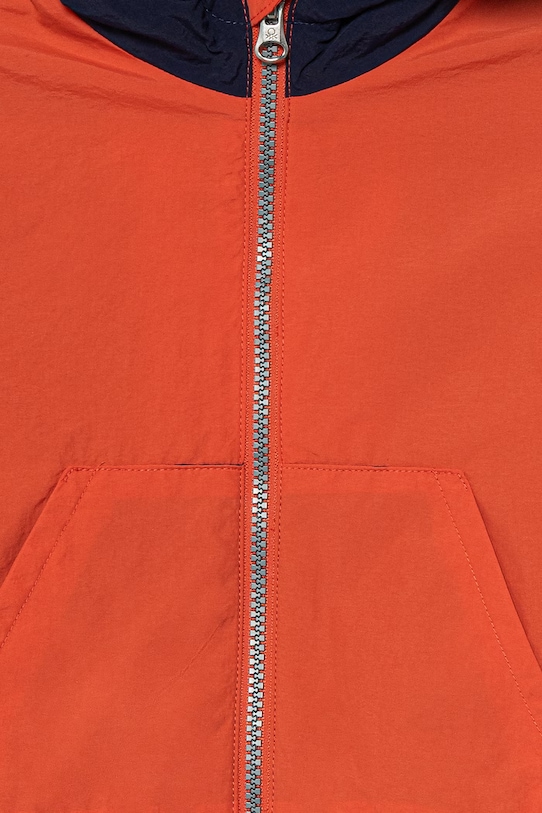 Chłopiec United Colors of Benetton krótka kurtka dziecięca 2IGGGN049.P.Stagionale pomarańczowy